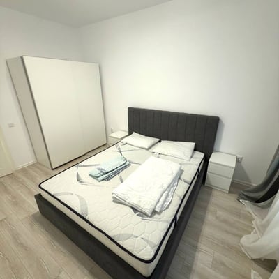 Vermietung einer modernen Wohnung mit separatem Zimmer und Balkon, Chiajna, Sektor 6, Bukarest, Rumänien